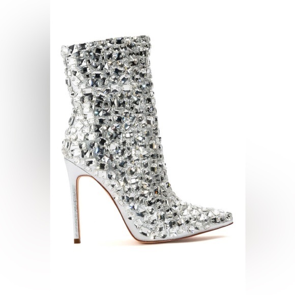 Azalea Wang “Asia” Silver Rhinestone Stiletto Boots Size 9